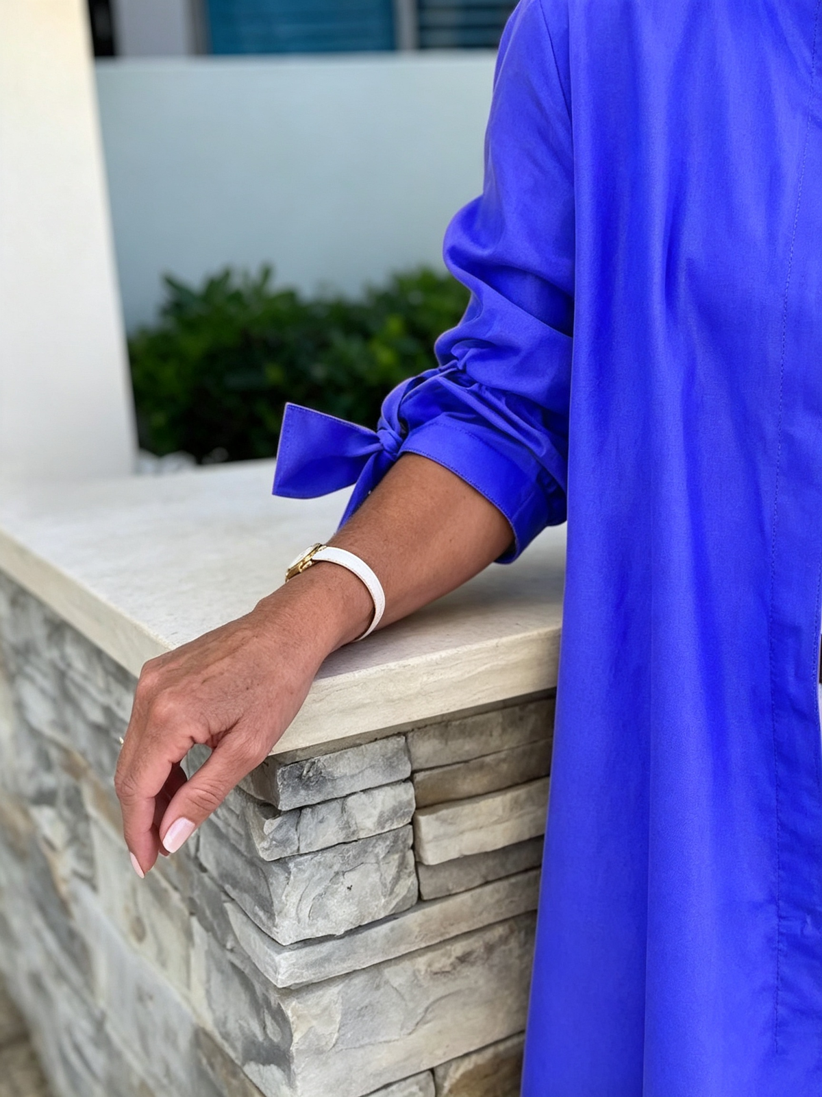 Solid Color Long Cotton Shirt Flattering Gathered Yolk At The Back